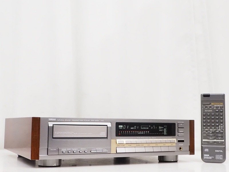 ■□YAMAHA CDX-2000 CD плеер    YAMAHA   оригинальная коробка   включено □■030489002Jm□■