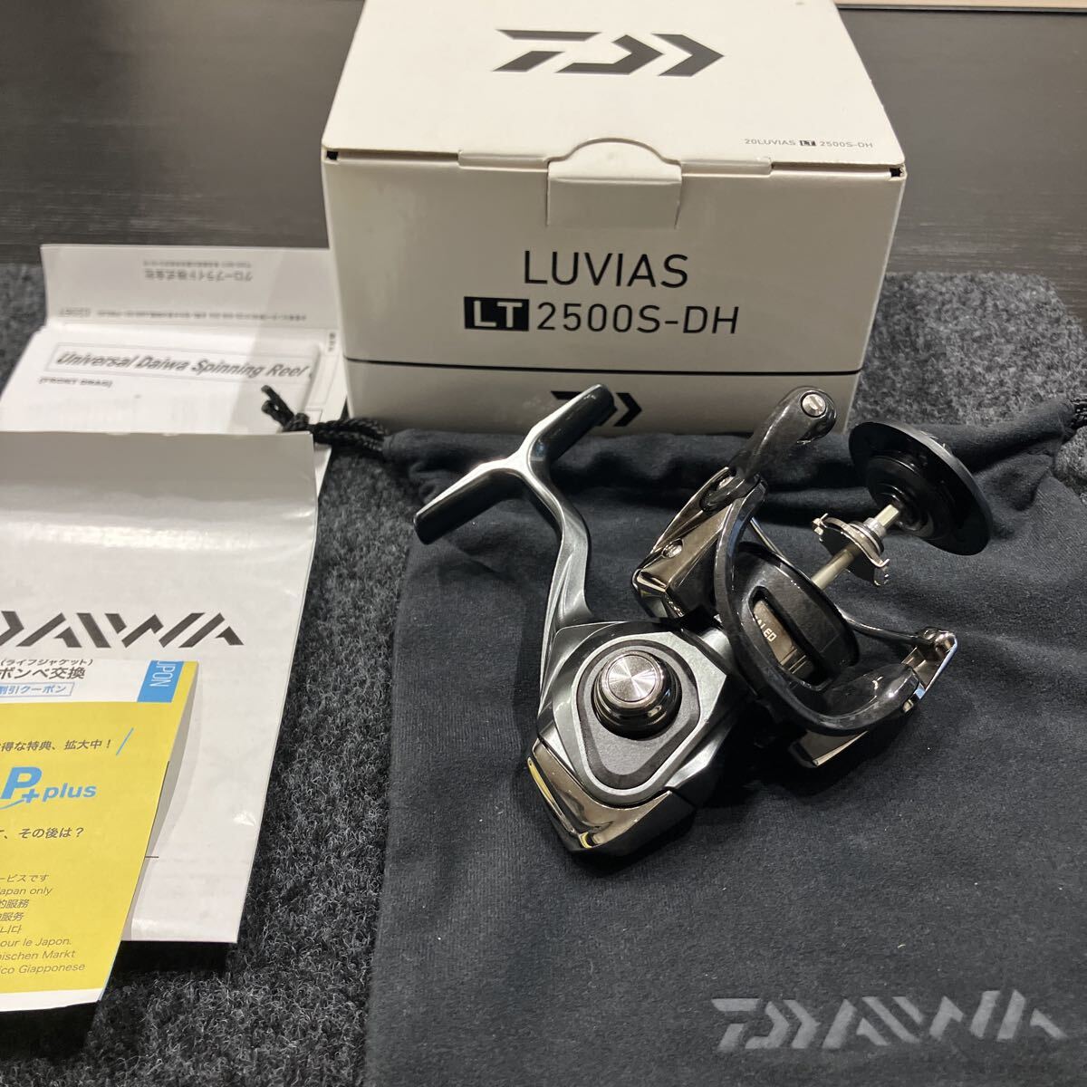 Daiwa  DAIWA 20 LUVIAS ... LT2500S-DH  корпус    скручивание  ... ...）... ...  автобус  slp works  воздух  ...  certate