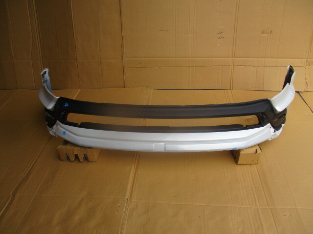 Harrier 　MXUA80　 Modellista 　 передний  бампер  спойлер 　 жемчужно-белый   кузов  цвет  код 089　 труба  -2