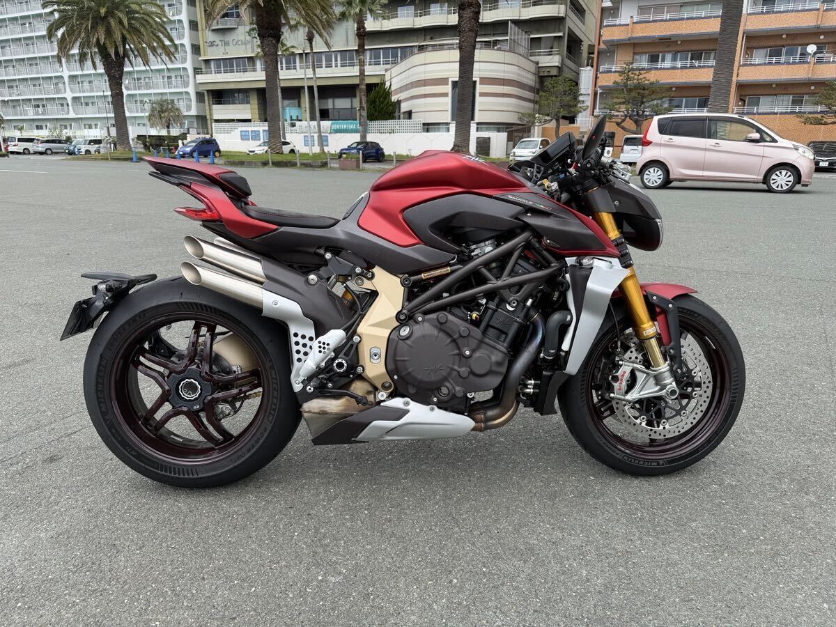 MV...　brutale1000 ...　...1000