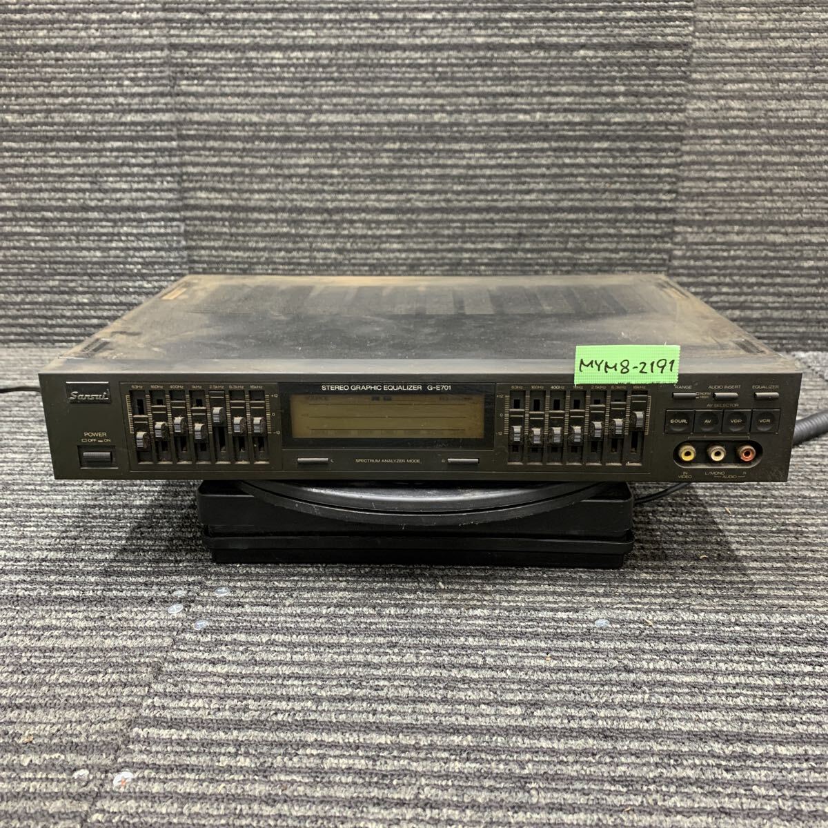 MYM8-2191  очень дешево  SANSUI G-E701 STEREO GRAPHIC EQUALIZER  включение питания NG  подержанный товар  товар в состоянии "как есть"  ※3 раз  повторно выставил   ... избавление