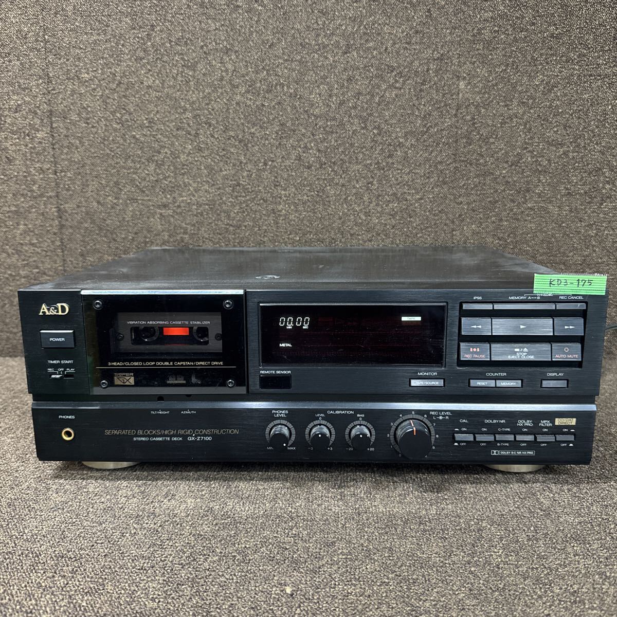 KD3-175  очень дешево   кассетная дека  A&D GX-Z7100 STEREO CASSETTE TAPE DECK  простой  проверено на работоспособность   подержанный товар  товар в состоянии "как есть"