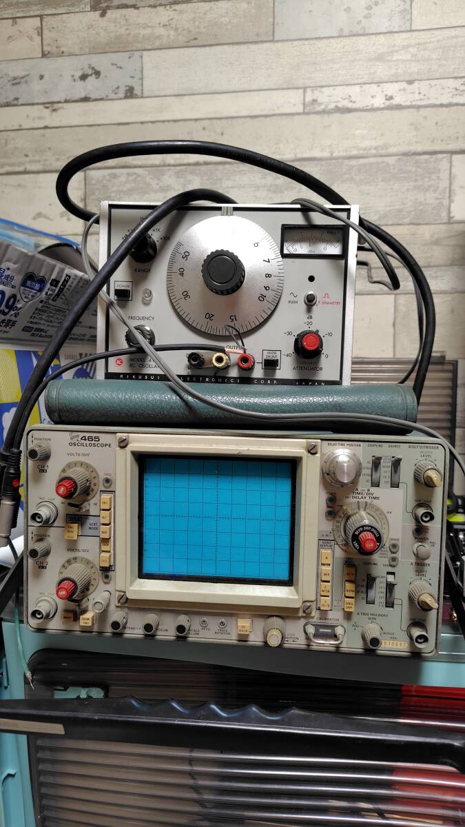 Tektronix 465 осциллограф 　＆　... вода 　Kikusui　417A ２ шт. комплект  ★　 не проверена  товар в состоянии "как есть" ★ продаю как нерабочий