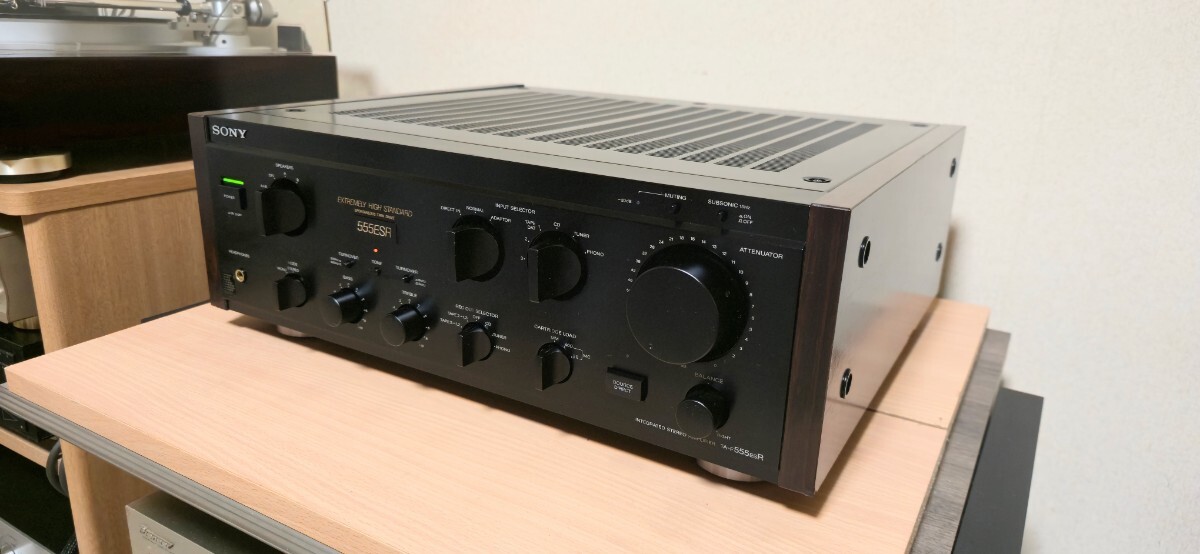 ... дно ... подготовка ...  Sony TA-F555ESR  работоспособность   в хорошем состоянии   товар в хорошем состоянии   руководство по эксплуатации  / ремонт  гарантия  включено  SONY 555 серия  сильнейший   низкочастотный   воспроизведение / максимум  конденсатор   содержимое  оснащен ...   полный  обычный