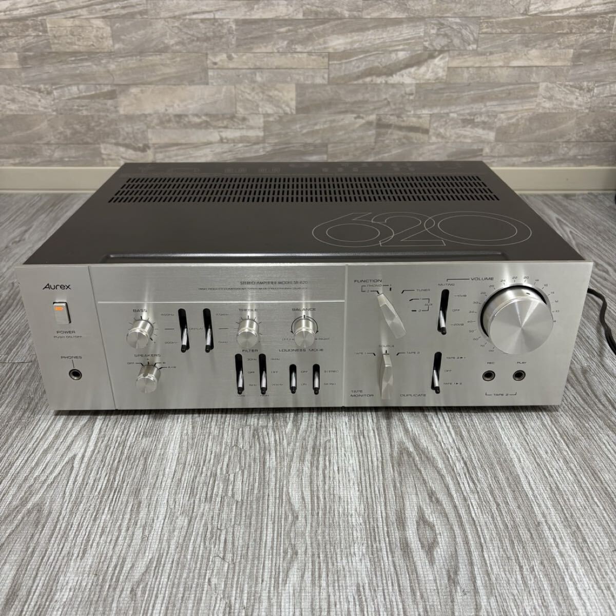 Aurex  стерео  усилитель  SB-620  интегрированный усилитель