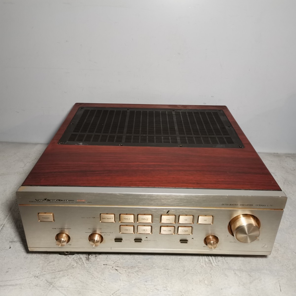 LUXMAN L-540  усилитель  продаю как нерабочий  063