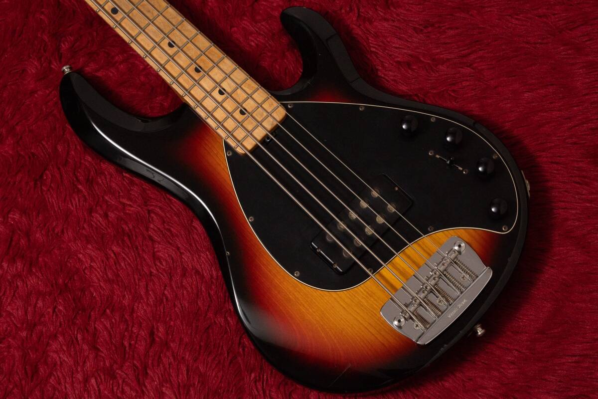 【used】Ernie Ball Music Man / StingRay 5 Vintage Sunburst 2000 4.645kg #E17670【GIB Йокогама 】