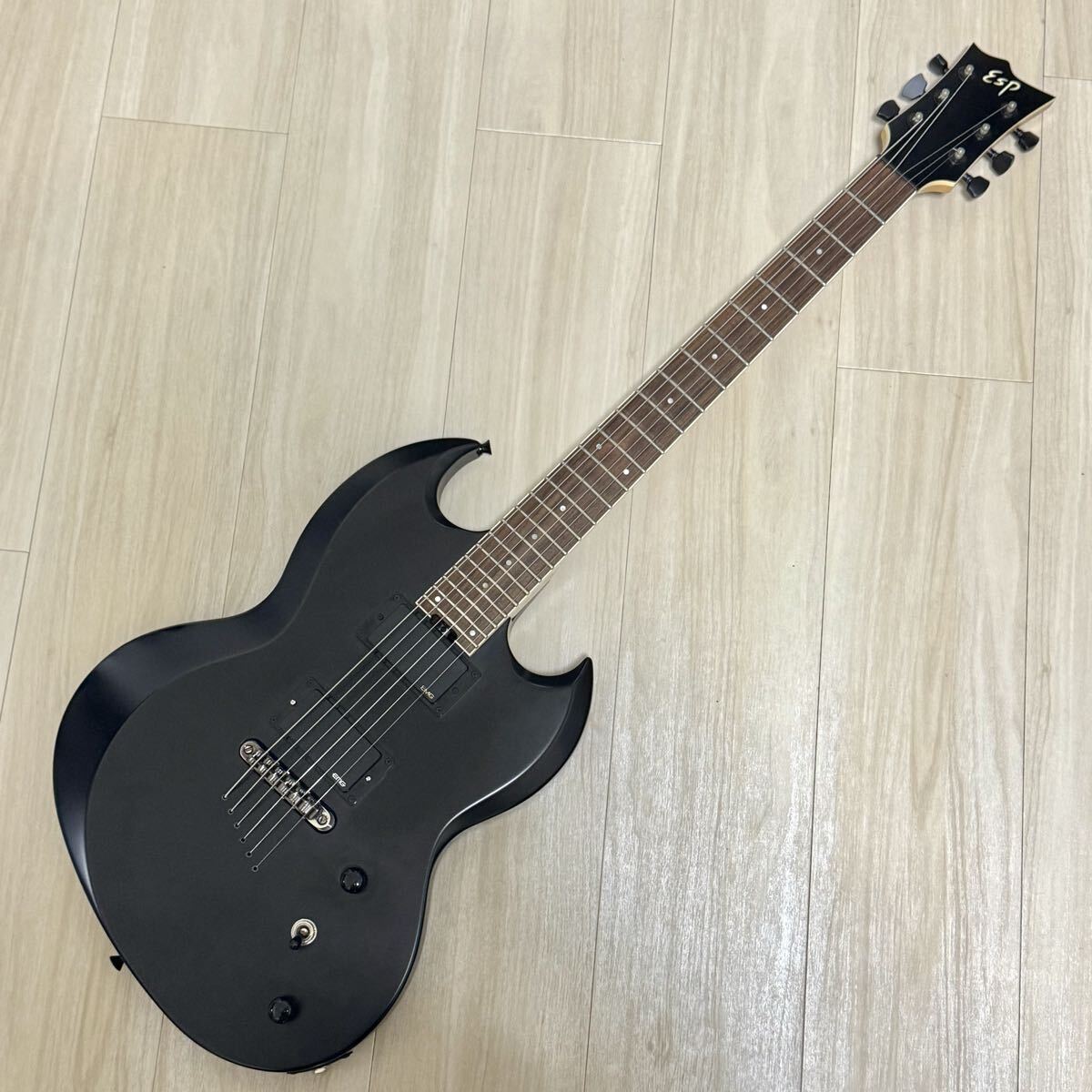 ESP Viper VP-L E-II LTD EMG 81 85  электро-гитара SG тип