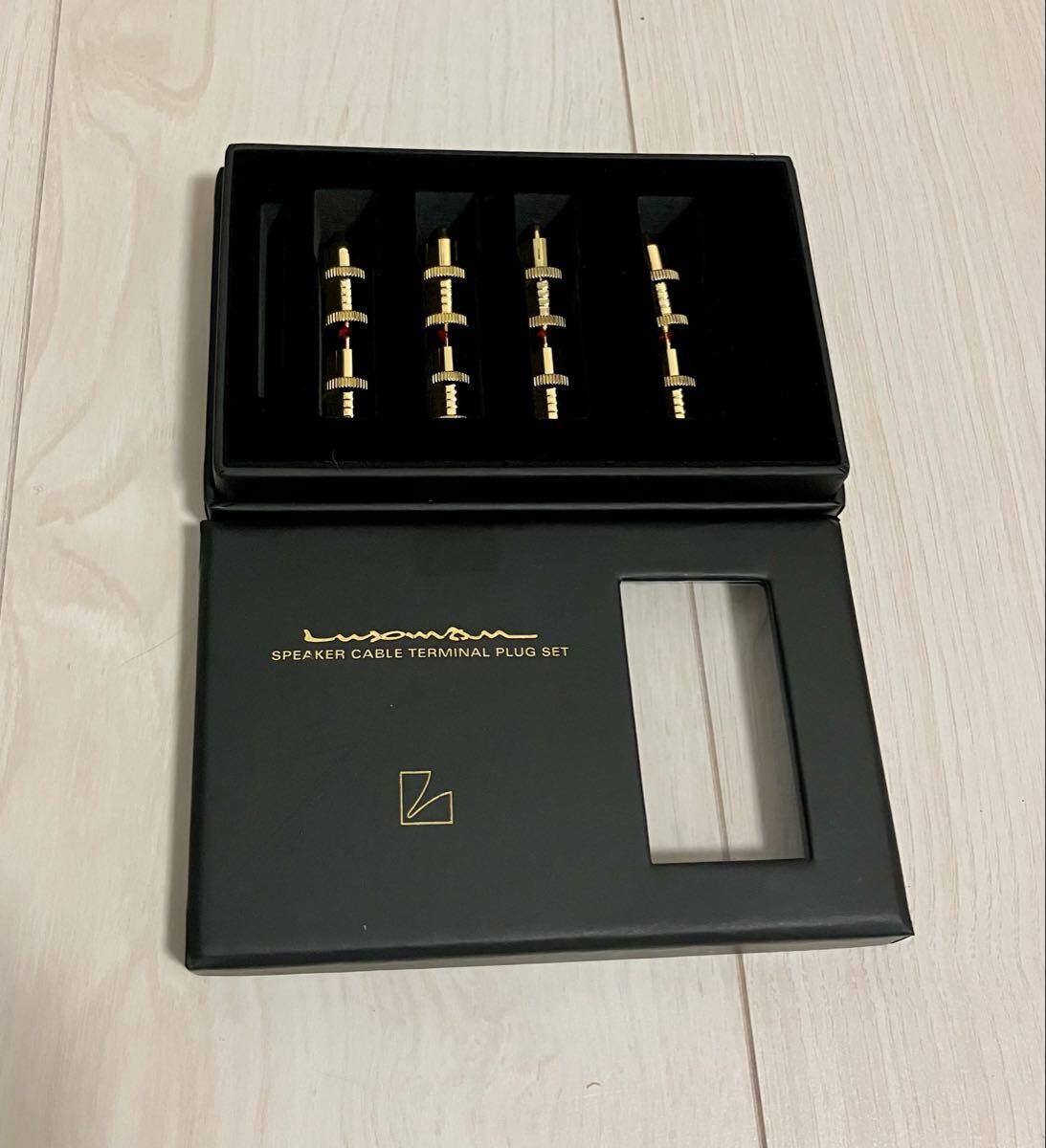 Luxman   LUXMAN RCA короткий   pin   *   комплект   8 шт. входит  JPT-10