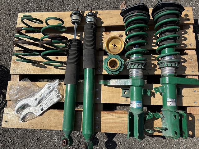 【 продажа 】 Toyota 　IQ TEIN  регулировка высоты машины 　 комплект