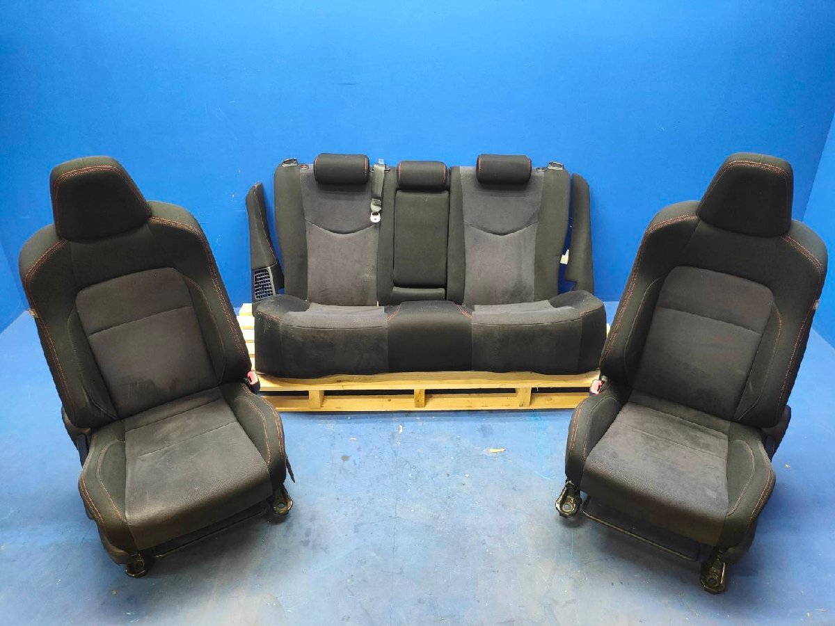 ZVW30  Prius   после рестайлинга  G’s  водительское сиденье   пассажирское место    после  ... место    сиденье    на 1 машину   комплект   ... нет   красный  стежок 　　 　　　　　　　0602K001 2F5-3 ...