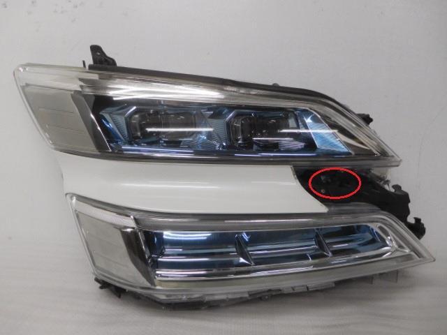 Vellfire  DBA-AGH30W  правый  фара   81145-58570 2 окуляр  ... кольцо   light  нет   LED  после рестайлинга ...58-94 385586
