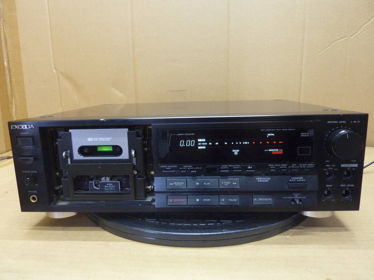 AIWA EXCELIA XK-009  кассетная дека   на запчасти