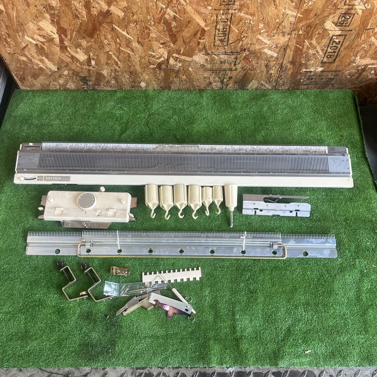 B-8  вязальная машинка  BROTHER KR-840  brother   ручное ремесло  ... вещь