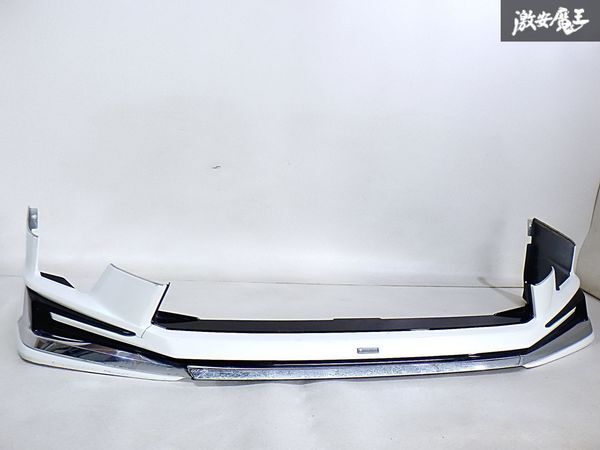 MODELLISTA  Modellista  ZRR80W 80 кузов   Voxy   ZS  после рестайлинга   передний   "губа"   спойлер   обвес    внешний  070  белый  перламутр  кристальный блеск