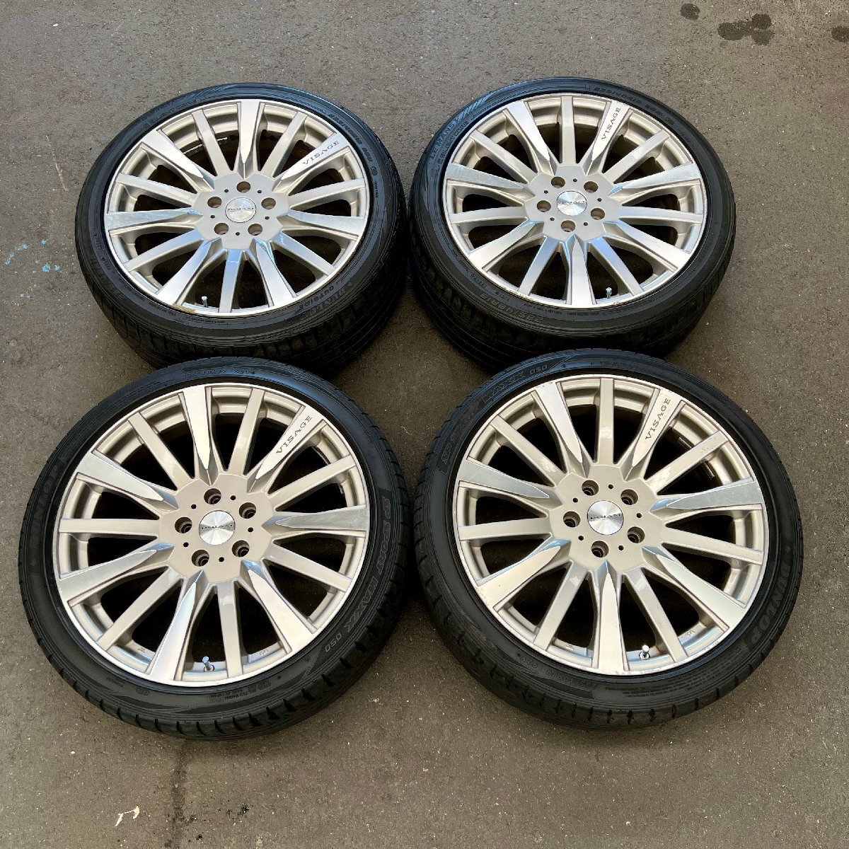 ремонт  предпосылка 　 шина  идет в комплекте  не оригинальный  диск  　ROJAM VISAGE(... ...)　... полиэстр ...　19×8J　+45　114.3　5 отверстие 　235/40R19