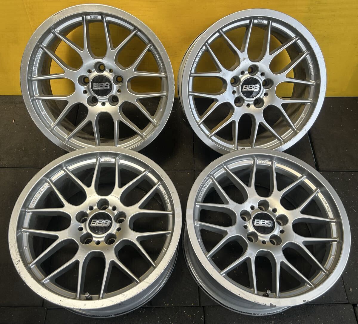 18 дюймов  алюминиевый диск 　 4 штуки 　 глубокий обод  BBS RX209 5 отверстие  PCD120 ET+10 18×8.5J  хаб  около 75mm  царапины  ,  загрязнение  есть
