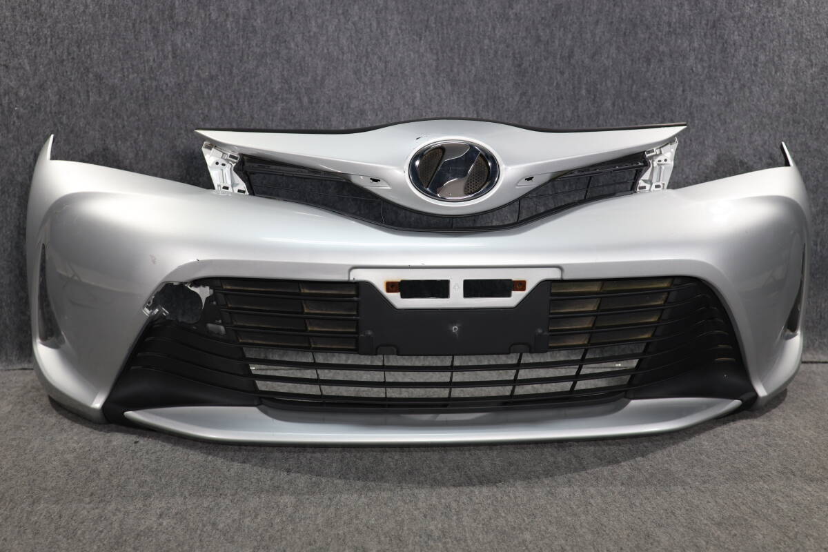 KSP130/NSP130/NSP135  средний период    Vitz   оригинальный   передний  бампер  1F7   серебристый  металлик  52119-52760 434-4