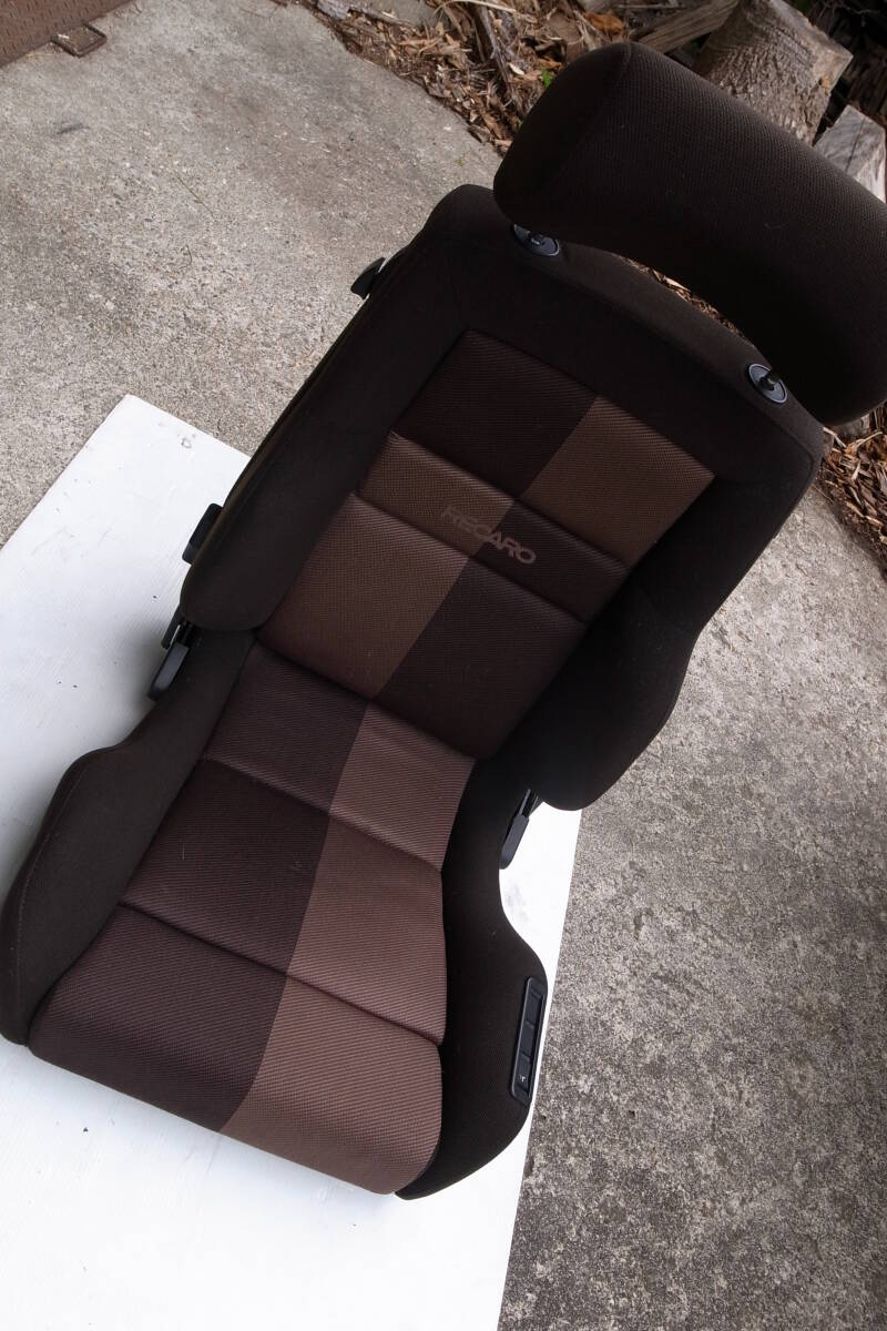 Recaro  сиденье CR　 электрический 　 чай   цвет 　 правый