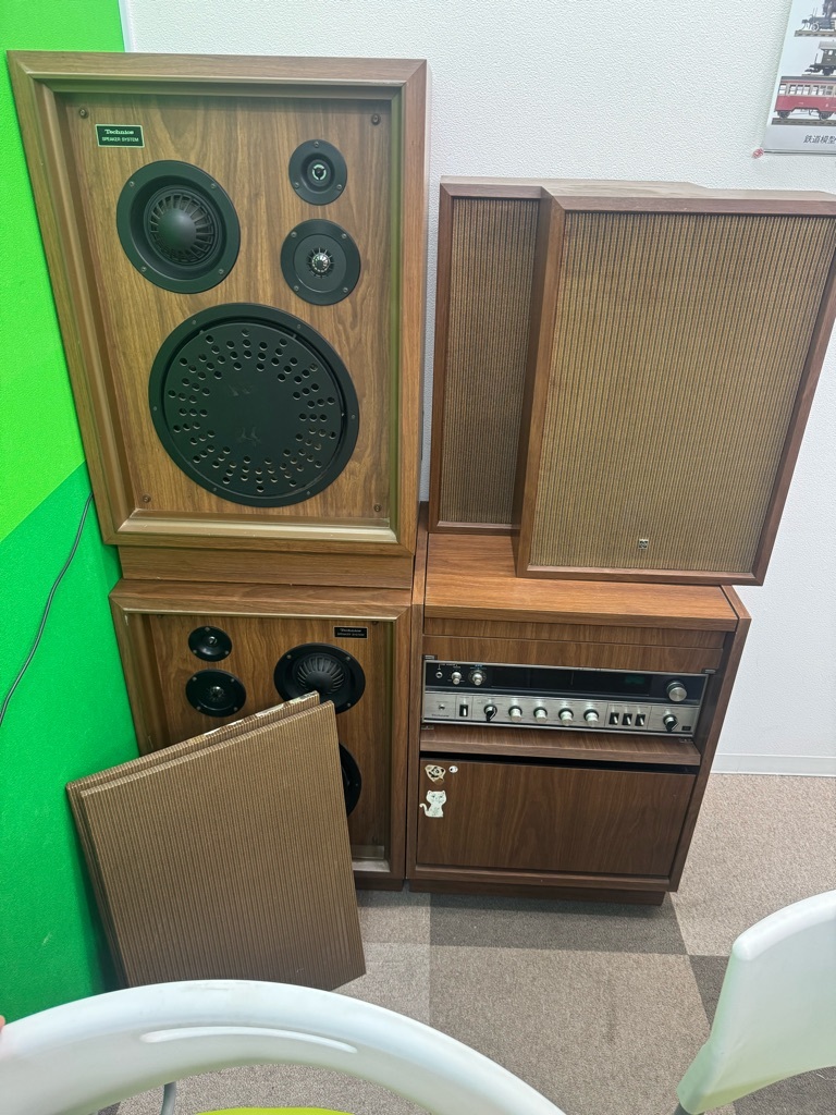 ...7006 Technics  дом ... стерео 　 SC-1550N  Сёва 　 ретро 　 антиквариат 　 компонент 　４ динамик 　 бонус   идет в комплекте 　  Миэ ... город  самовывоз  приветствуется