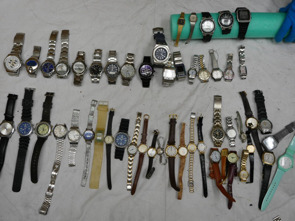 36  наручные часы  разные   около 2.6kg swatch casio alba marshal seiko technos ricoh citizen  кварцевый   с ручным заводом  механический тип