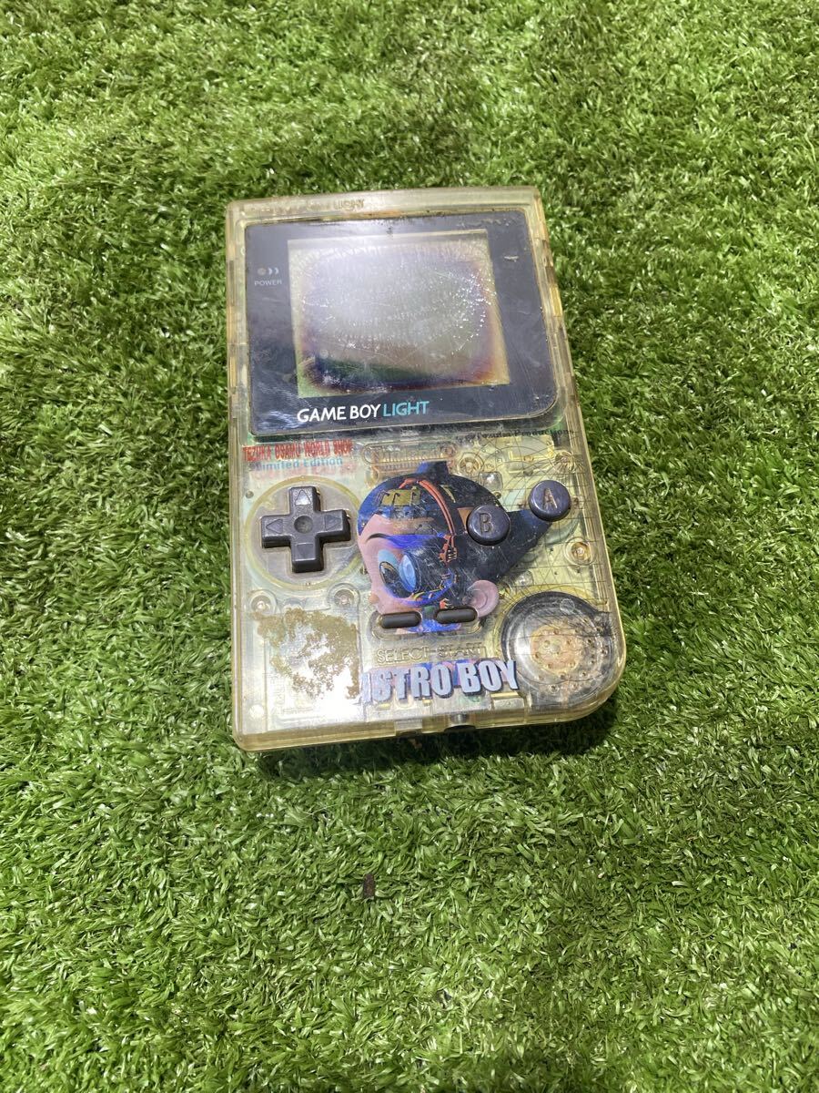 M9＊＊　 Game boy  light 　 нерабочий товар  　 на запчасти
