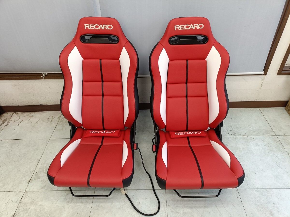 Recaro  RECARO SR3 ... сиденье  ...  водительское сиденье   пассажирское место    левый  правый 2 ножка  комплект    Recaro  сиденье  ... товар ??  товар в хорошем состоянии  RX-8 SE3P ... лоток  ... включено