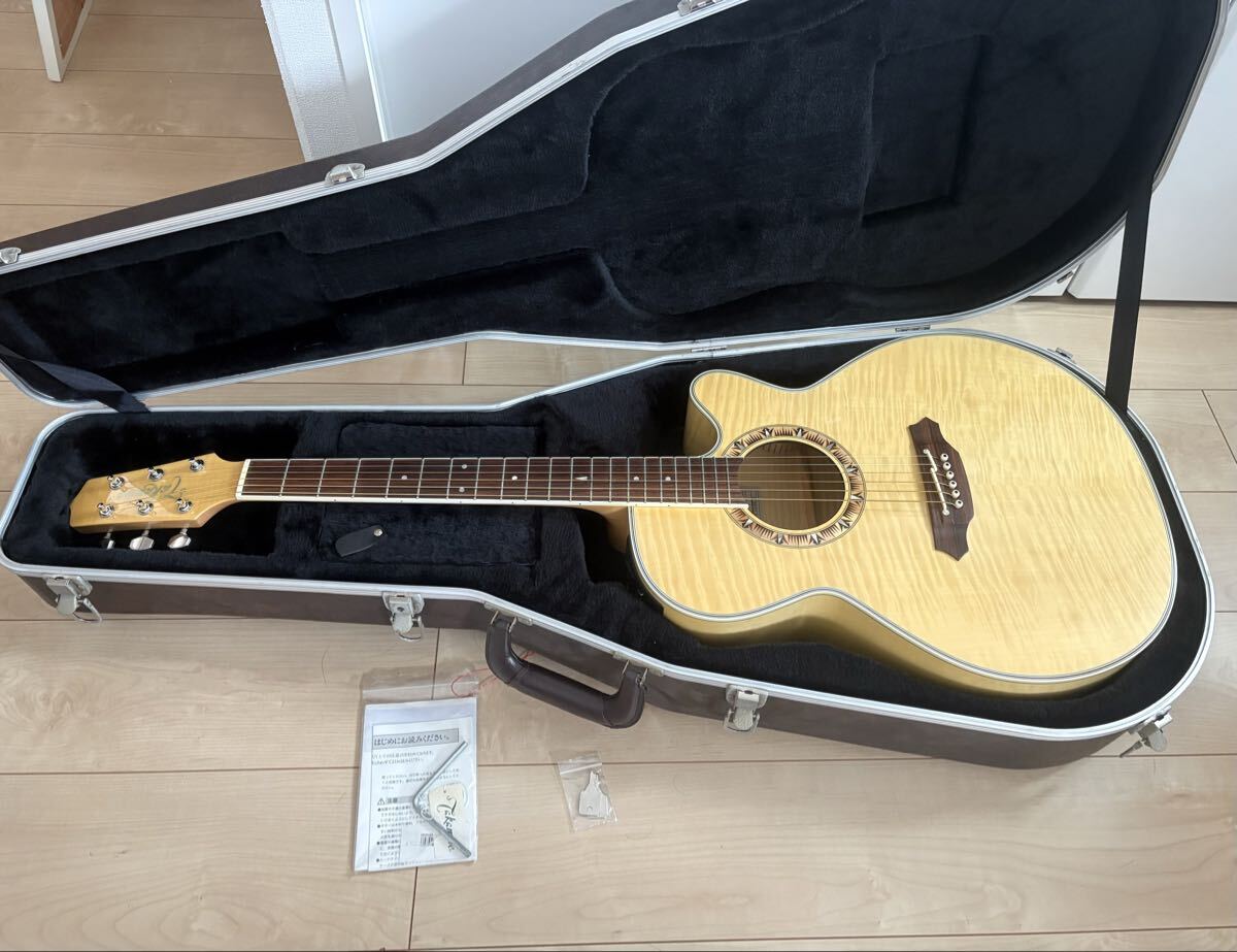 Takamine  акустическая гитара 　PT510FM