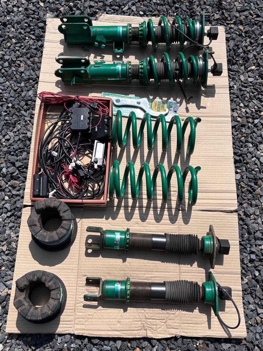 E51 Elgrand  TEIN  регулировка высоты машины 　FLEX-A  и 　EDFC ACTIVE  pro GPS идет в комплекте