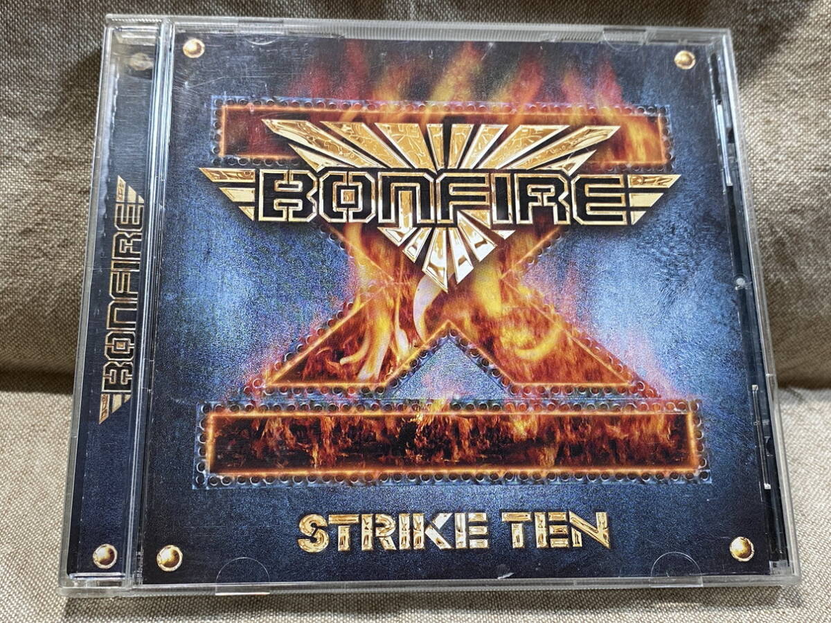 [...] BONFIRE - STRIKE TEN MICP-10250  внутри страны ... издание   Япония  пластинка  ... пластинка   редкий  пластинка