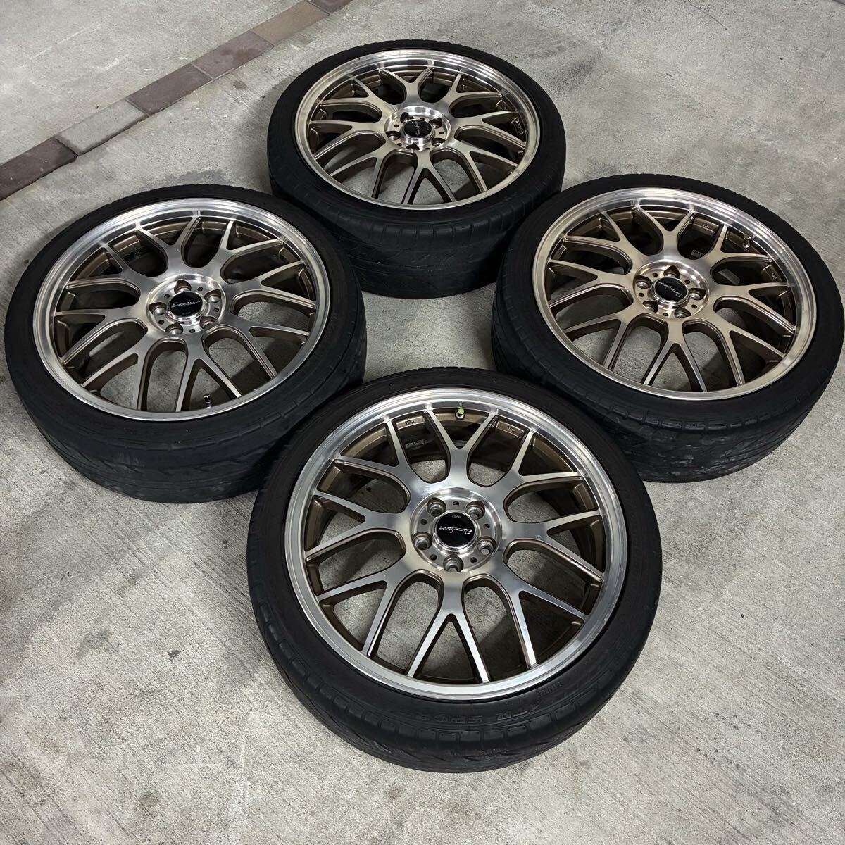 ★  блиц-цена ★ Prius  18 дюймов  BLEST EURO SPORT алюминиевый диск  4 штуки  комплект   215/40ZR18  остаток резины нету  необходима замена   предпосылка   не оригинальный   custom   популярный ★
