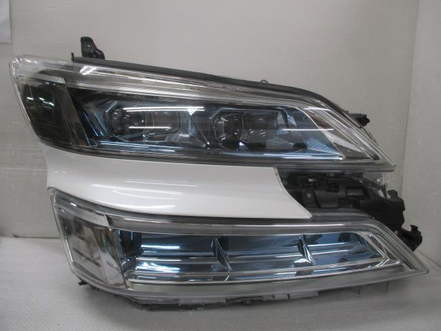 Vellfire  DBA-AGH30W  правый  фара   2 окуляр  LED ICHIKOH 58-94 81145-58570 345803