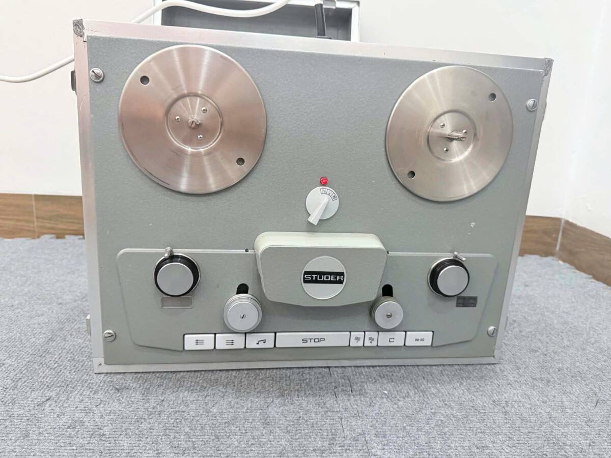 STUDER ... A62  катушечный   магнитофон    работоспособность   в хорошем состоянии  . ( редко встречающийся )