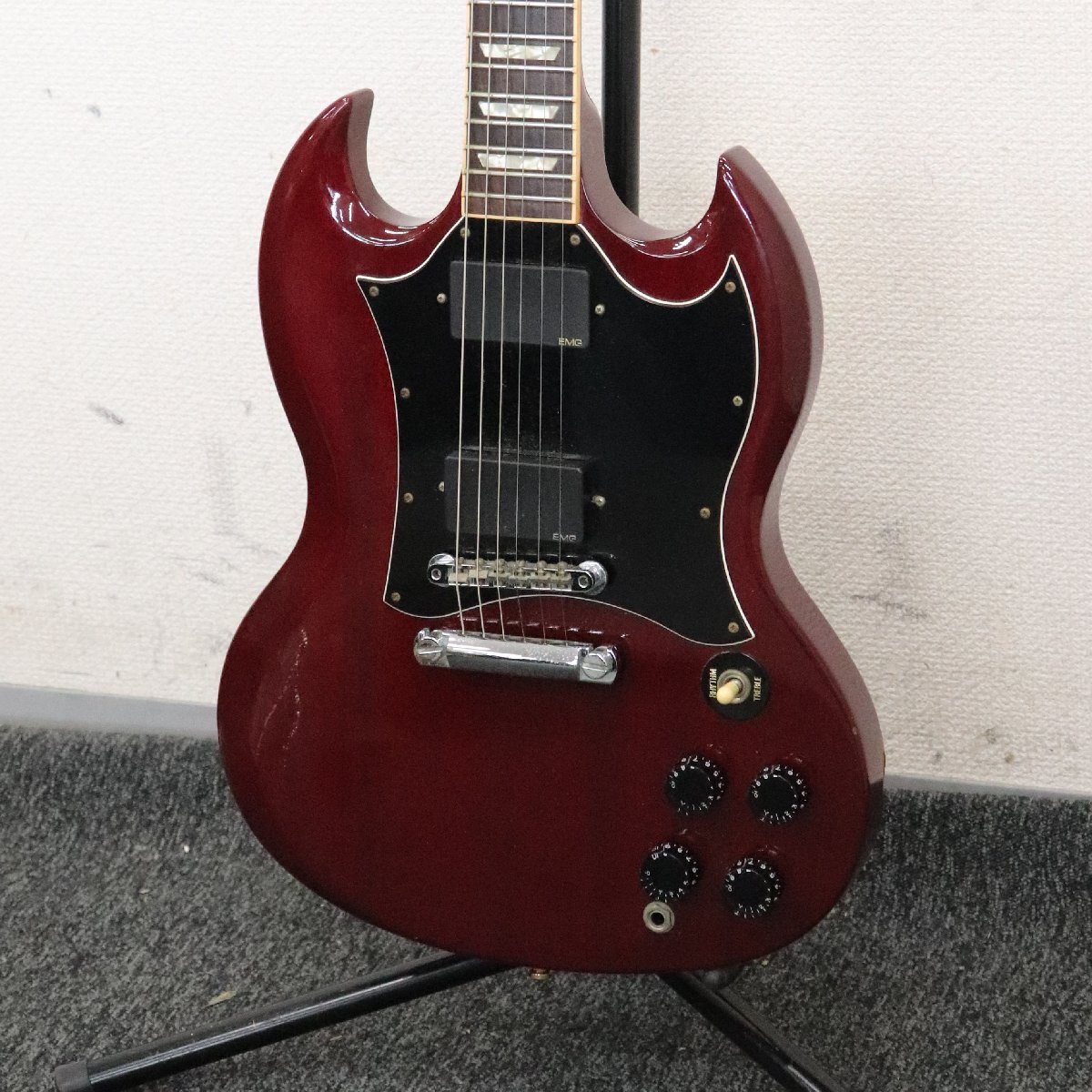 【 D 】K8201 Gibson SG #92527317  электро-гитара ... EMG звукосниматель  оснащен  3378997
