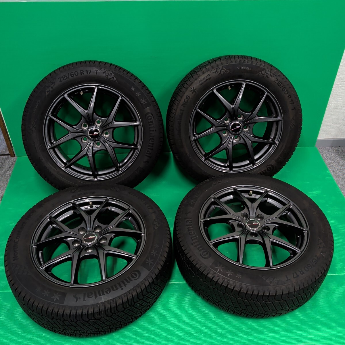ILLUGA Z1 17 дюймов  7J PCD114.3 5 отверстие  ET около 48  диаметр центрального отверстия   около 73  Continental  ... NC6 215/60R17 2023 год   4 штуки  SA318