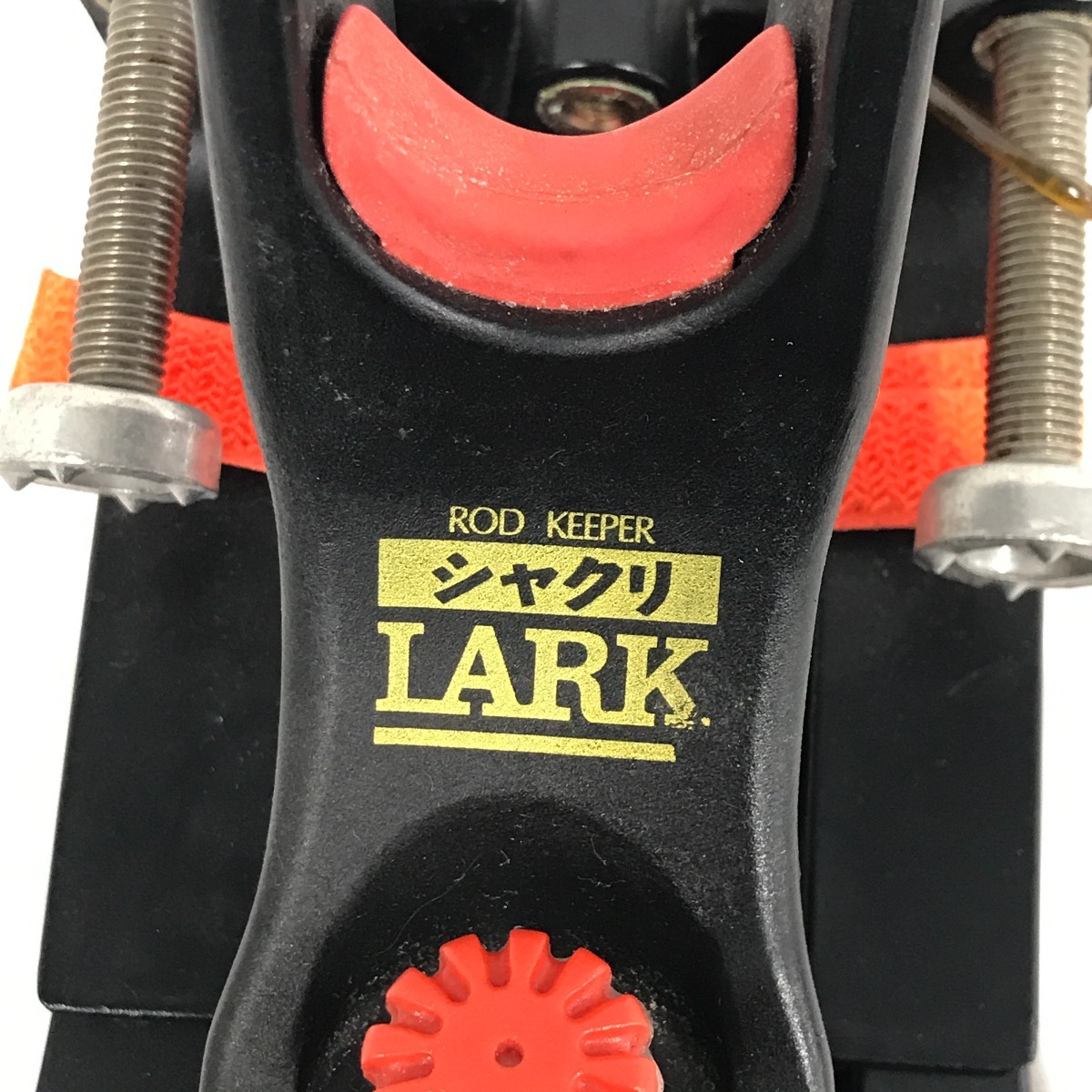 ...  рыболовный  инвентарь    рыболовный  аксессуары  удилище ...  царапины  и  загрязнение  есть