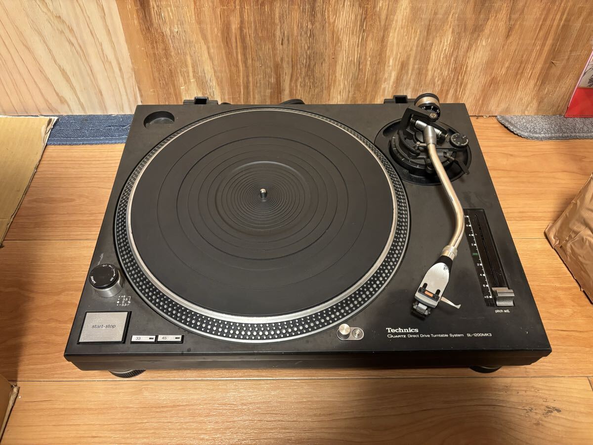 Technics SL-1200MK3  проигрыватель пластинок   проигрыватель пластинок   Technics  33/45 вращение  проверка произведена    товар в состоянии "как есть"