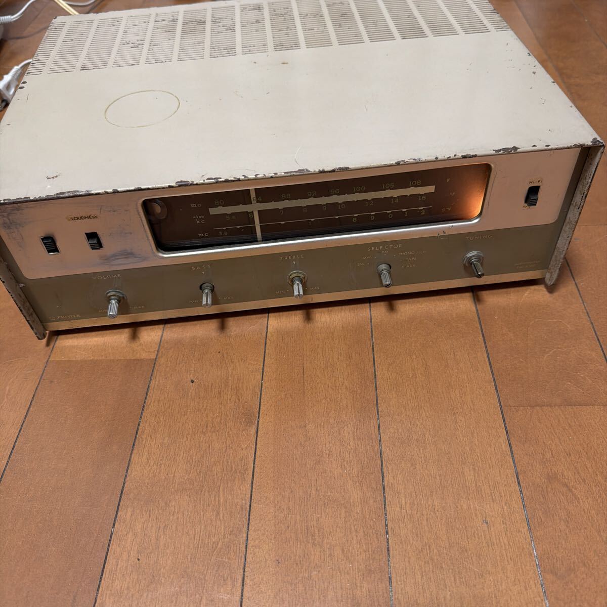 редко встречающийся  Pioneer FM-B100 ... труба   усилитель  ... труба    приемник  усилитель   Pioner   усилитель