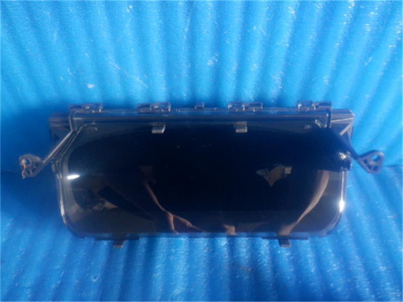 Toyota   оригинальный   Corolla  крест   《 ZVG16 》  спидометр   P10700-26015509