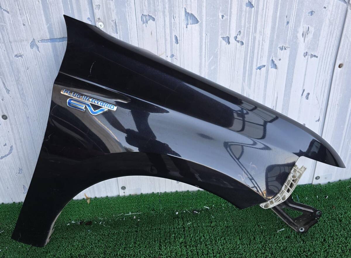 Mitsubishi    outlander  GF7W　 крыло 　 правый 　