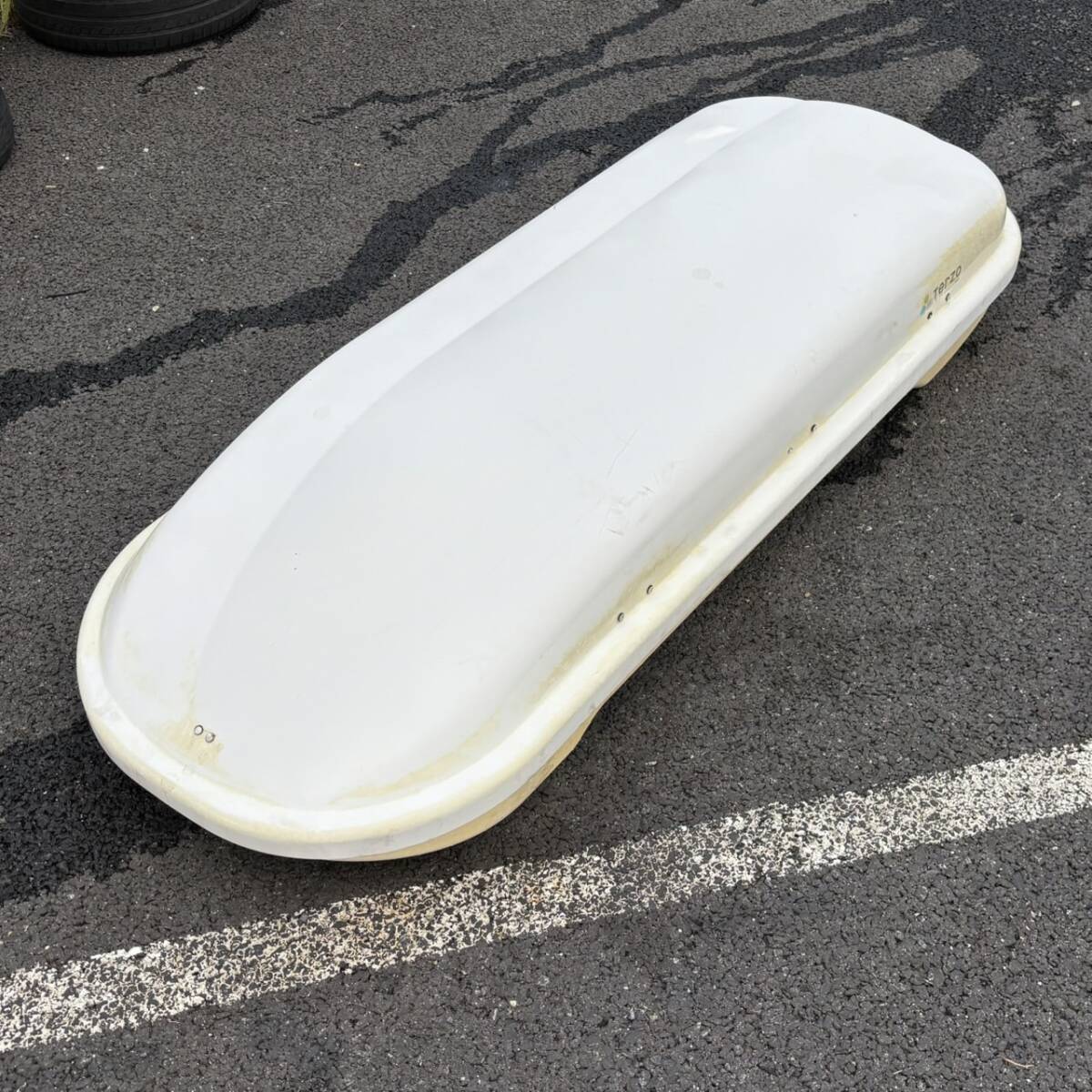 PIAA TERZO ...  крыша  коробка   крыша  багажник на крышу   ... ...  компактный    теперешний  лого   ... амортизатор   ключ  идет в комплекте   белый