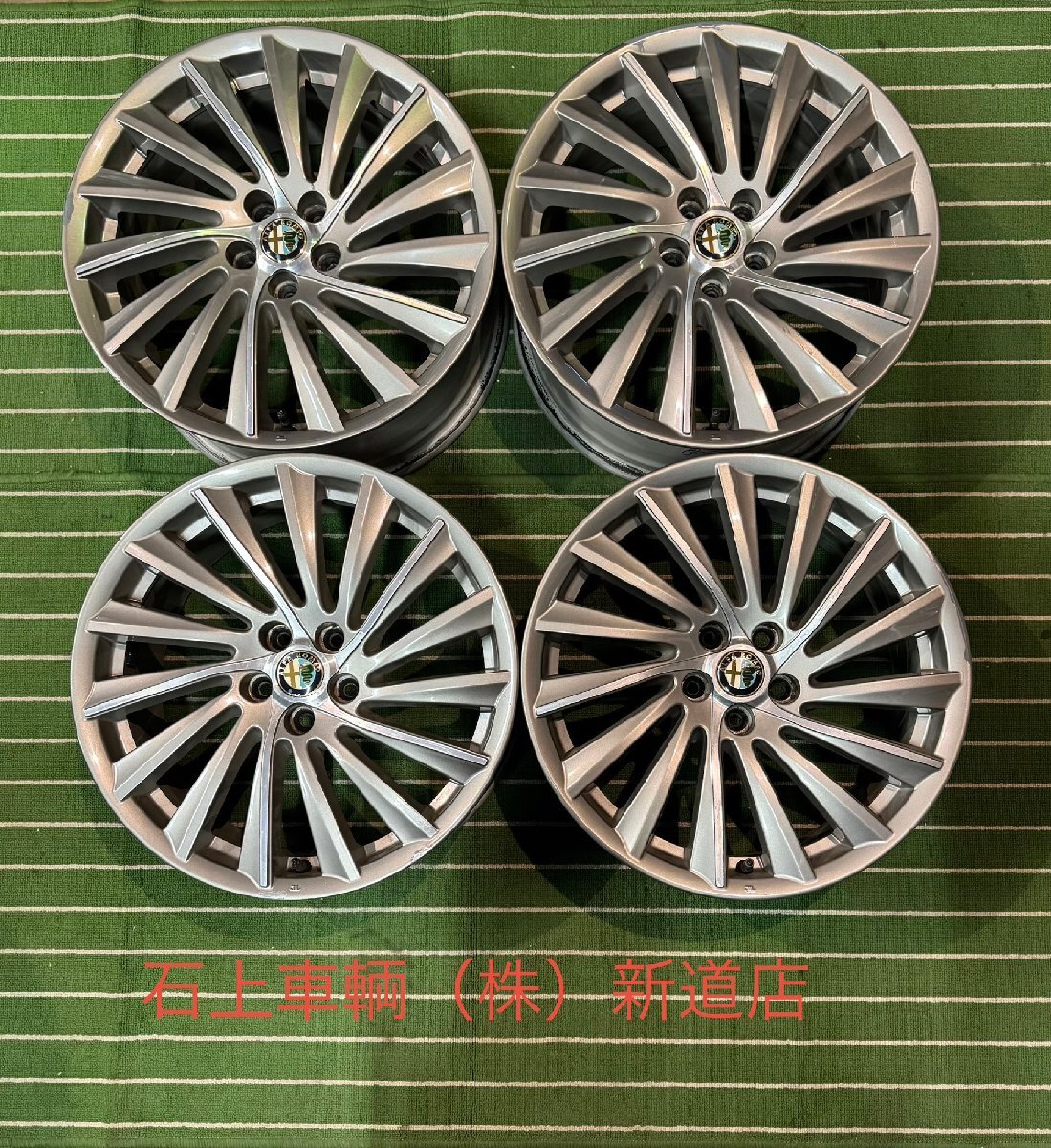 ★... товар   поступление товара  !!  Alfa Romeo  ... оригинальный  7J×17 5 отверстие /98+40.5  подержанный товар  набор из 4х штук   Саппоро ... район    основной магазин  передача в руки OK★