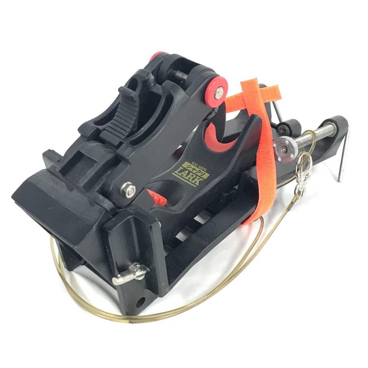 первый ... ... LARK BLACK  рыболовный  инвентарь    рыболовный  аксессуары  стержень  держатель   царапины  загрязнение  есть    царапины  и  загрязнение  есть