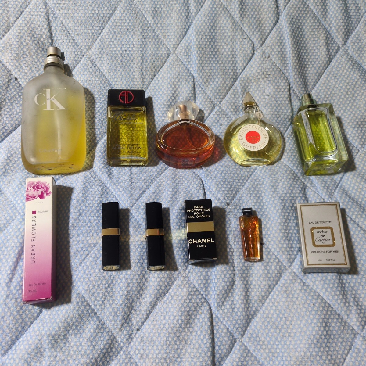 m246  неиспользованный товар   включено  духи  остальное   продажа   CHANEL    Calvin Klein   Guerlain   и др.