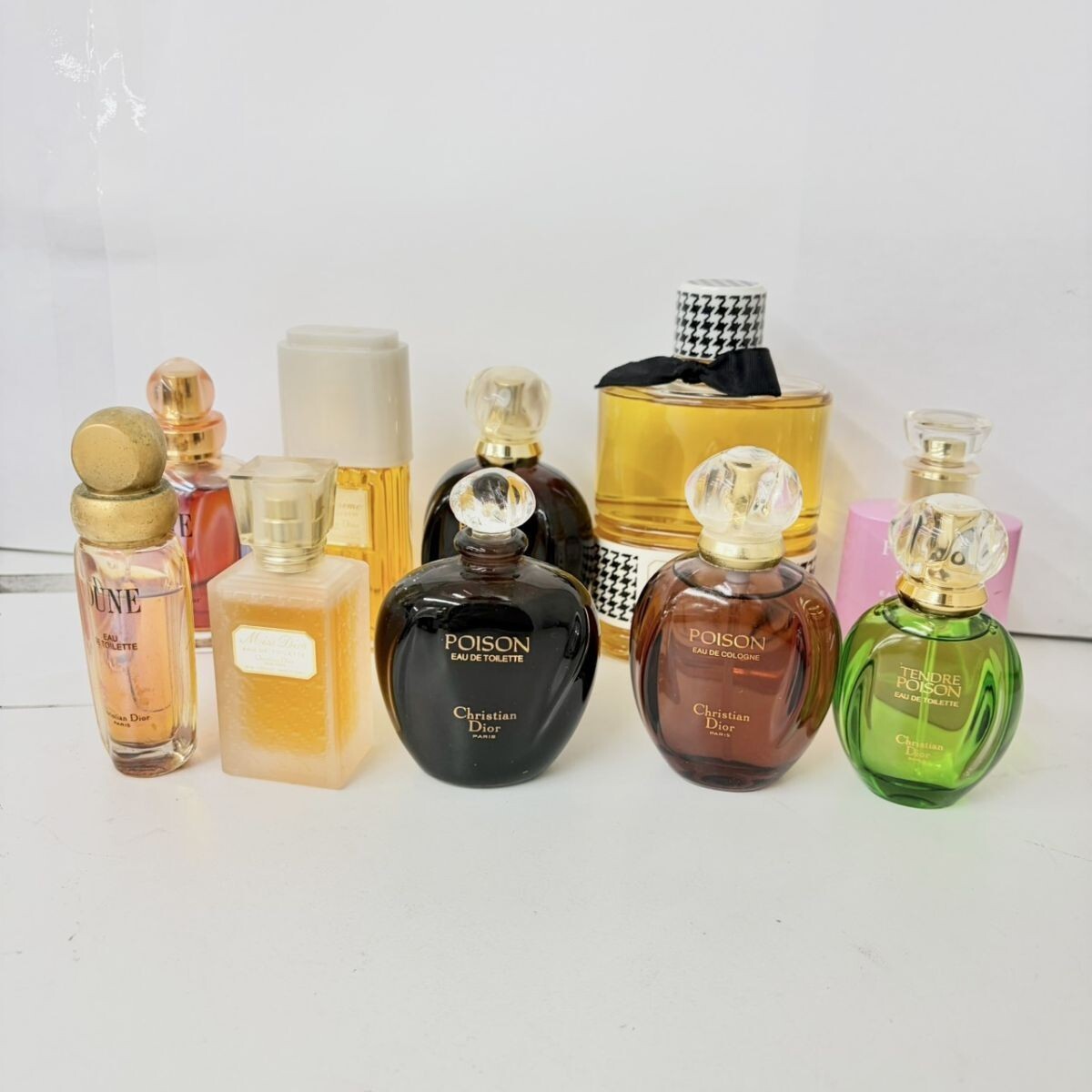 M099-■ ▲ Christian Dior  Christian  Dior   женский   духи   10 предметов в наборе  ... ...   и тд.  IJ
