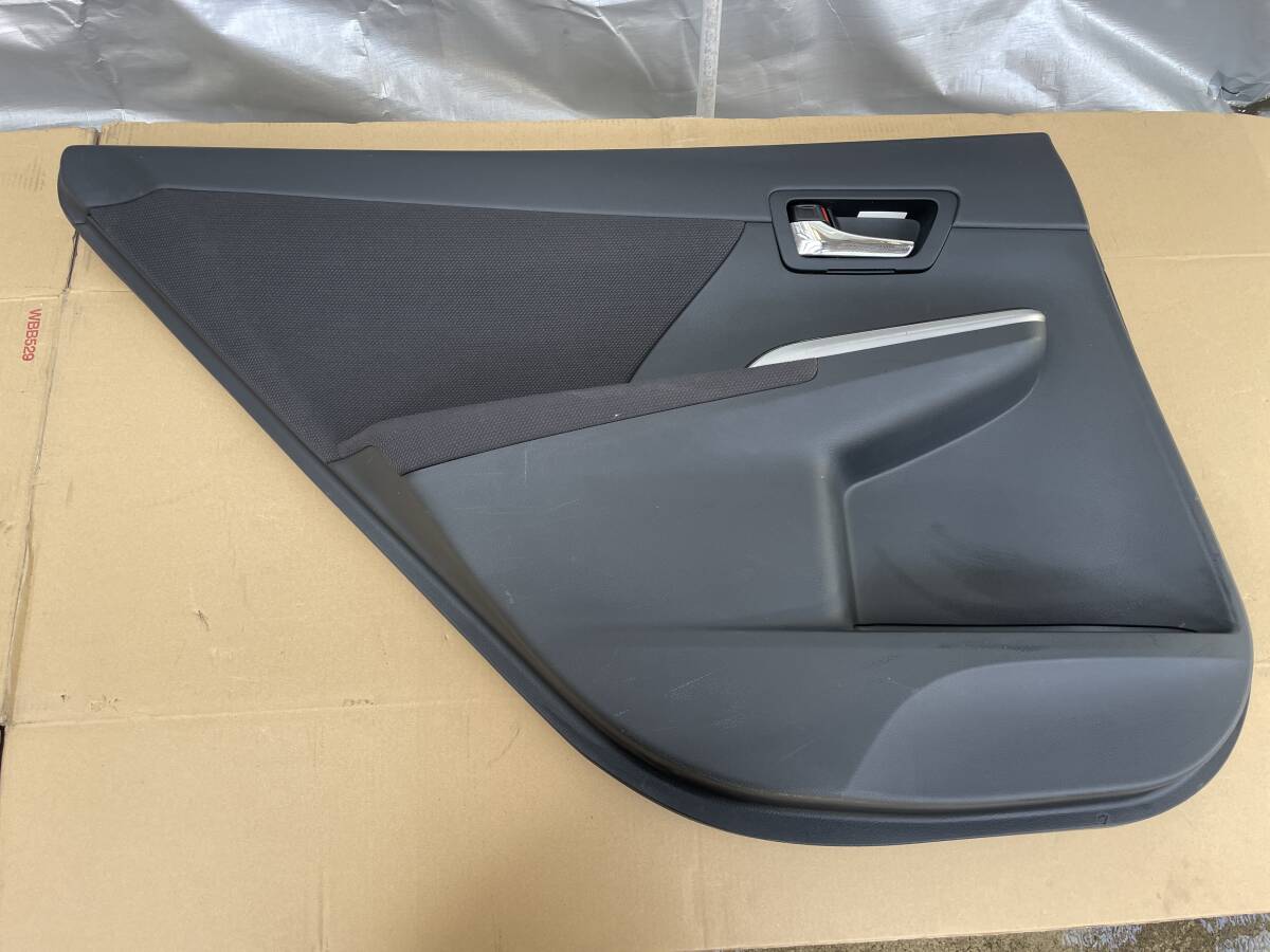 Toyota  50 кузов   Camry   дверь  обивка    левый  после    внутри  ...  подержанный товар  ...278