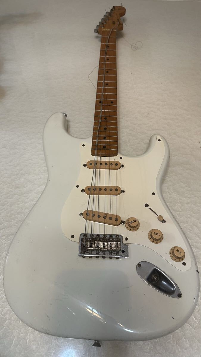 Fender （ крыло ） Strat ... звезда   сделано в Японии