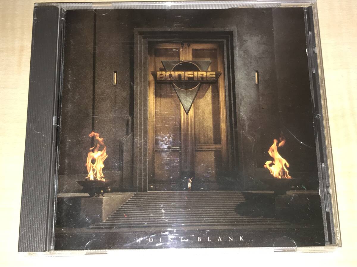 ...BONFIRE/POINT BLANK◆89 год /... пластинка