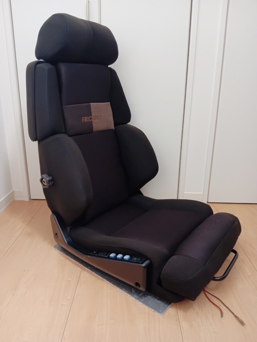 первоклассный  RECARO c81 ORTHOPED 311 dark brown   полный  произведена чистка 　 внутри страны  подлинный товар     ！！　　 Recaro 　 медицинский
