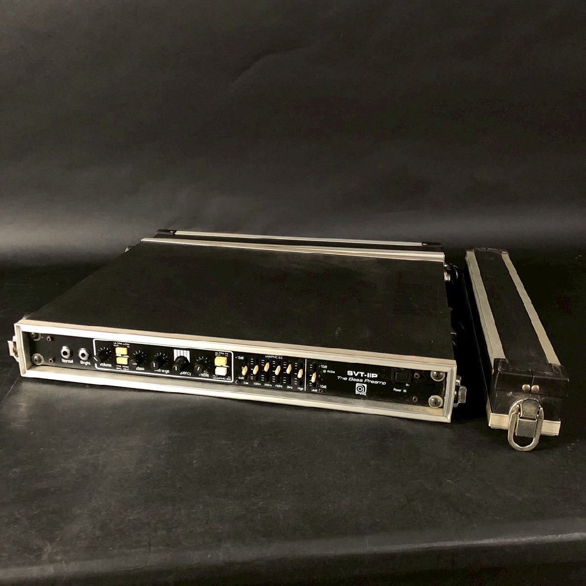 CV0413-15-4-3 THE BASS Preamp  предусилитель  ... колки     база   для  SVT-IIP  оборудование    звук   ...  музыка  H52㎝ W50.5㎝ D6.5㎝ 120 размер